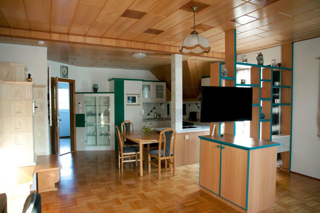 Ferienwohnung Peklar Arnfels Bagian luar foto